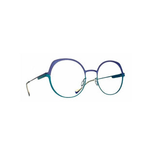 Caroline Abram Joanna