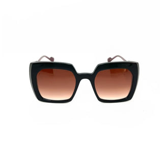 Blush Domino C243
