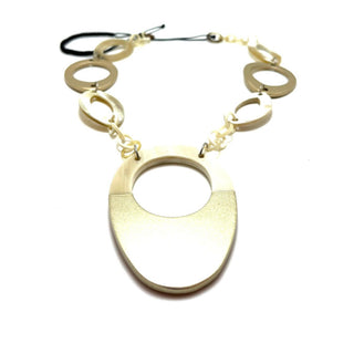 Collana in Corno di Bufalo